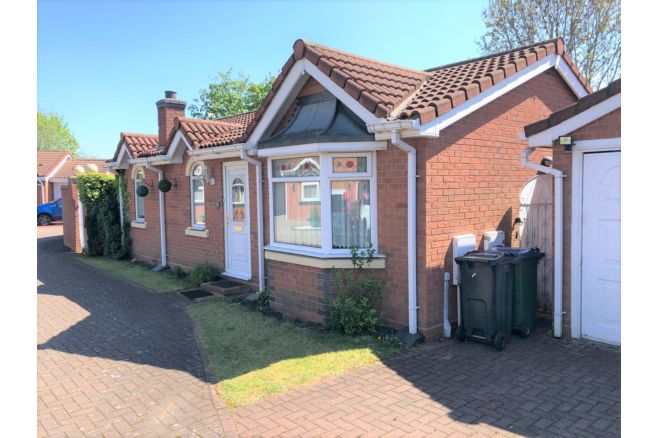 2 Bedroom Detached Bungalow To Rent In Arbor Court West Bromwich B71 4dy