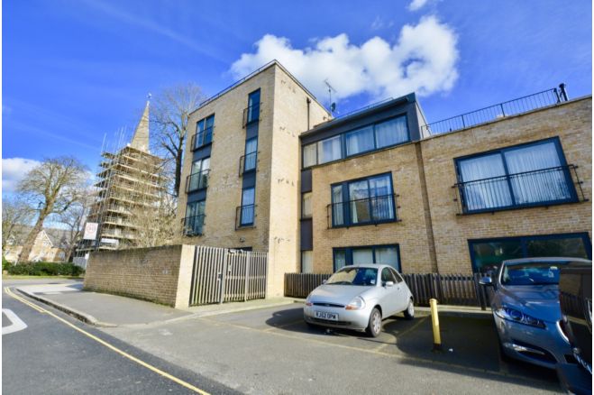 1 Bedroom Apartment To Rent In 210 Bath Road Hounslow Tw4 7de