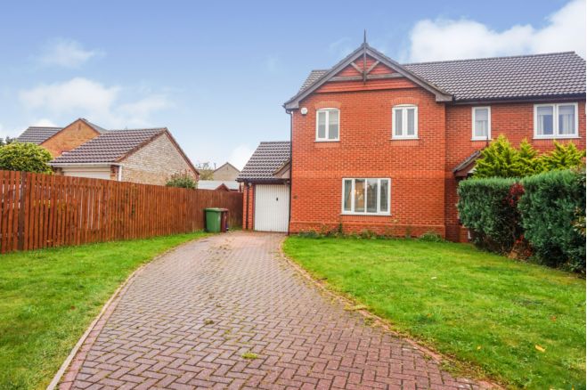 3 Bedroom Semi Detached House For Sale In Girton Road Grimsby Dn34 5xu