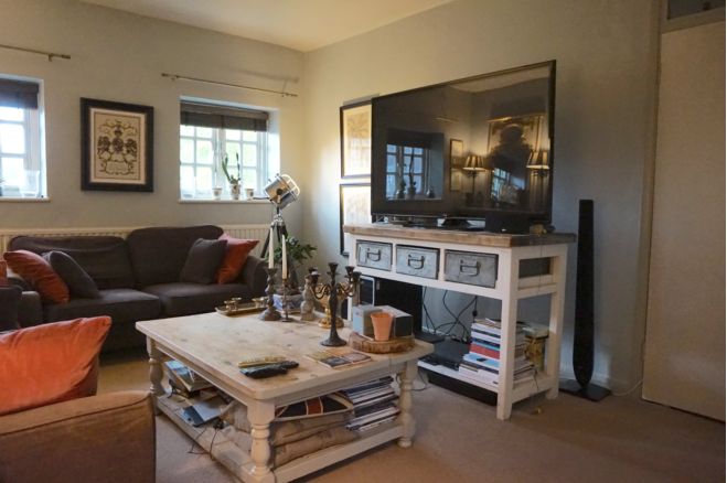 1 Bedroom Flat For Sale In Riverside Gardens Hammersmith W6 9lg