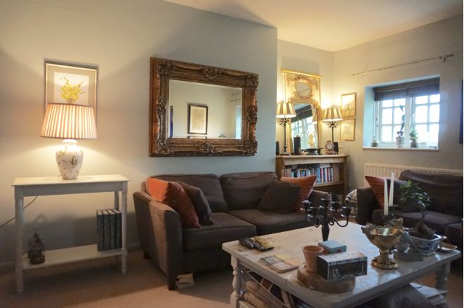 1 Bedroom Flat For Sale In Riverside Gardens Hammersmith W6 9lg