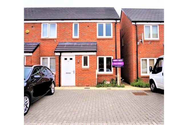 2 Bedroom Terraced House To Rent In Guardian Way Luton Lu1 1bu