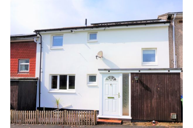 3 Bedroom Terraced House To Rent In Ennerdale Bracknell