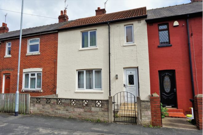 3 Bedroom Terraced House To Rent In Skelton Avenue Leeds