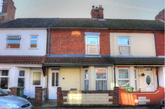 3 Bedroom Terraced House To Rent In Anson Road Great Yarmouth