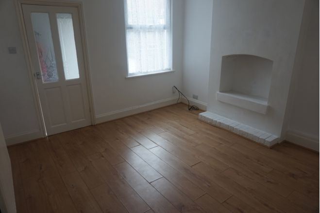 2 Bedroom End Of Terrace House To Rent In Duke Street