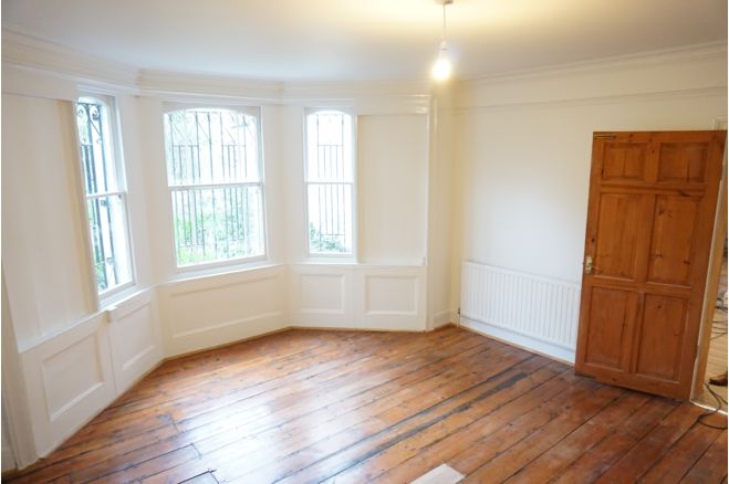 2 Bedroom Flat To Rent In Manor Park London Se13 5rn