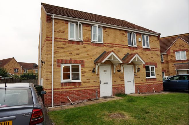 3 Bedroom Semi Detached House To Rent In Gladedale Avenue