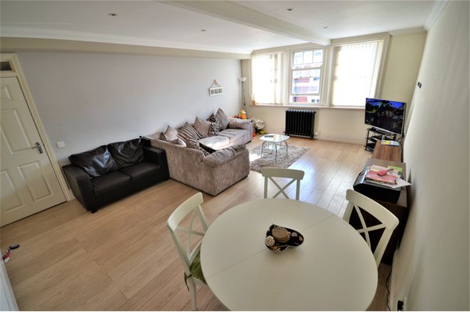 2 Bedroom Apartment To Rent In 36a Oxford Street