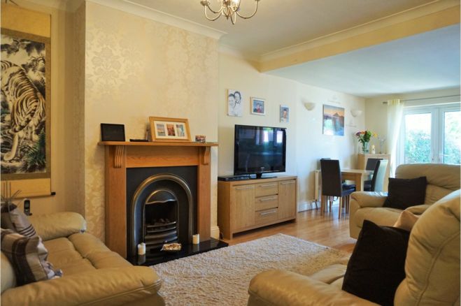 3 Bedroom Semi Detached House To Rent In Boothferry Road Hessle Hu13 9ar