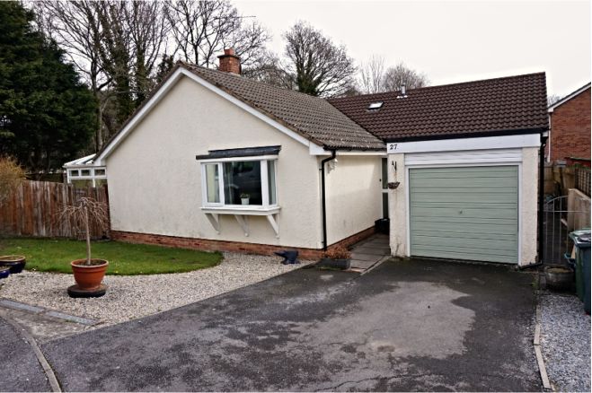 3 Bedroom Detached Bungalow For Sale In Kiln Close Bovey Tracey