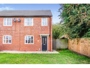 3 bedroom semi-detached house for sale in Maynard Close ...