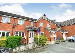 3 bedroom mews house for sale in Crosland Drive, Helsby, WA6 0FJ